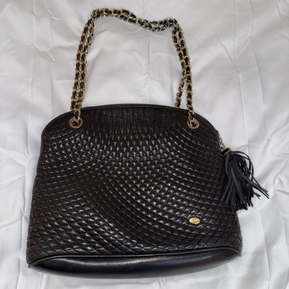 Bally Vintage Black Italian Leather Quilted Shoulder Bag Gold Chain Straps 1980s